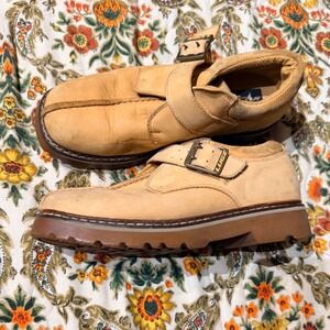 Vintage Lugz Mens 8 Wheat Tan Leather Monk Strap Buckle Low Top Chunky Sole